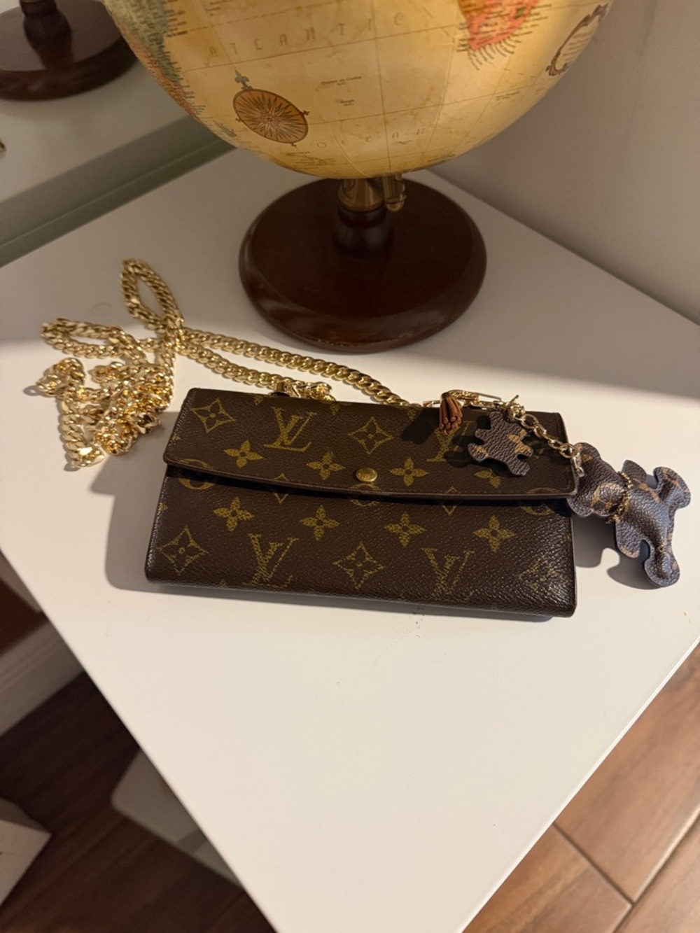 Louis Vuitton Brown Monogram Chain Crossbody Sara Wallet with Gold Chain - Picture 3 of 9